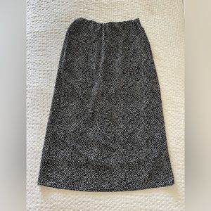 Polk-a-dot midi skirt